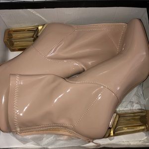 Patent nude boots